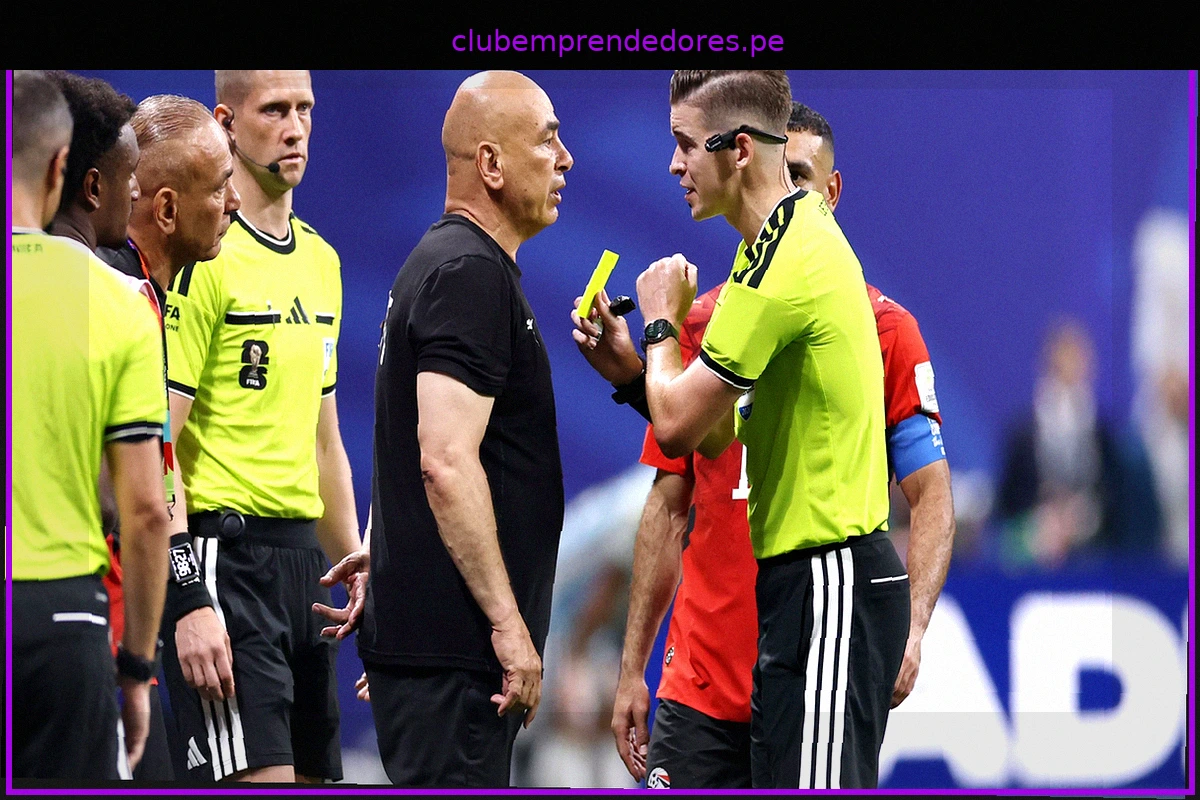 Hossam Hassan: "El partido estaba amañado, quieren que Messi y Argentina avancen"
