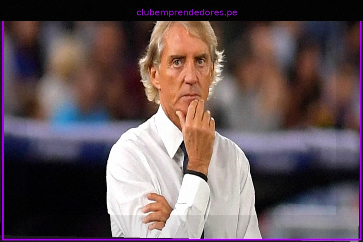 Mancini recibe abucheos: “Son justificados”. Di Lorenzo: “Si nos vuelven a masacrar de inmediato...”